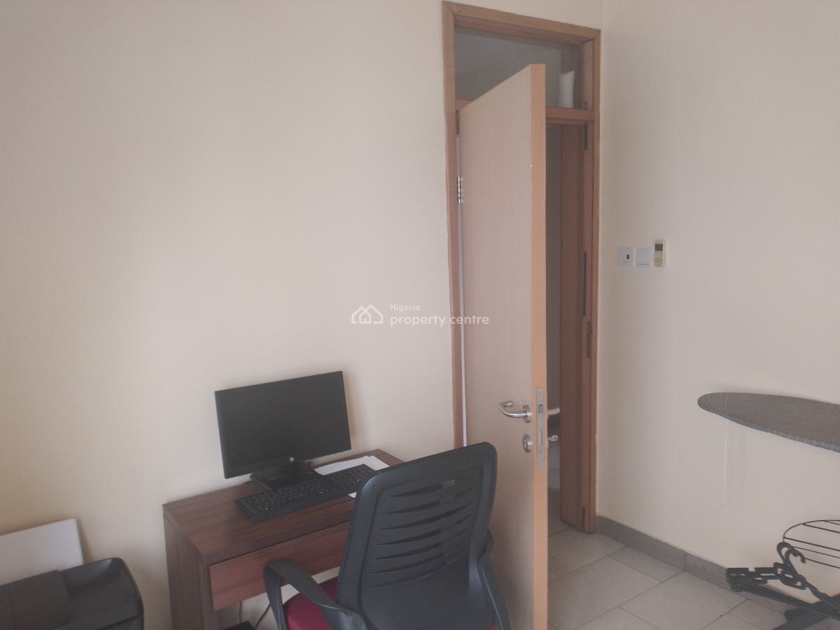 Tastfully Finished 3bedroom Apartment with Bq, Gra Ikeja Lagos, Ikeja, Lagos, Flat / Apartment for Rent