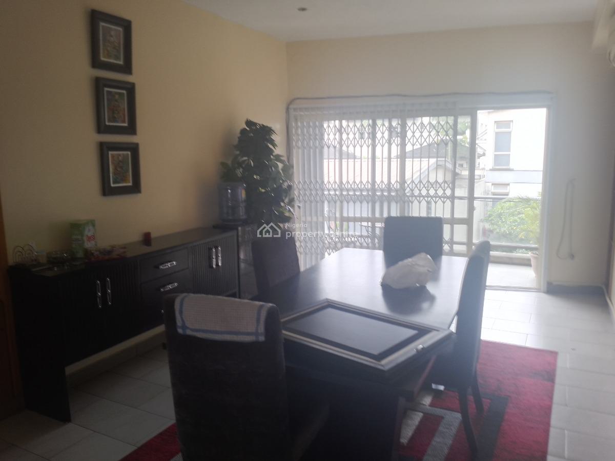 Tastfully Finished 3bedroom Apartment with Bq, Gra Ikeja Lagos, Ikeja, Lagos, Flat / Apartment for Rent