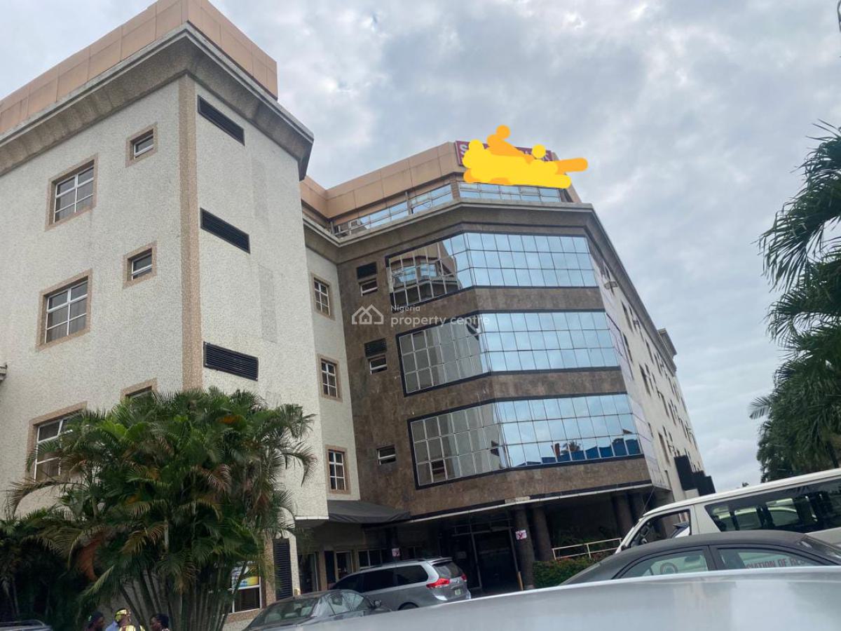 125room, Ajao Estate , Swimming Pool, Ikeja, Lagos, Hotel / Guest House for Sale