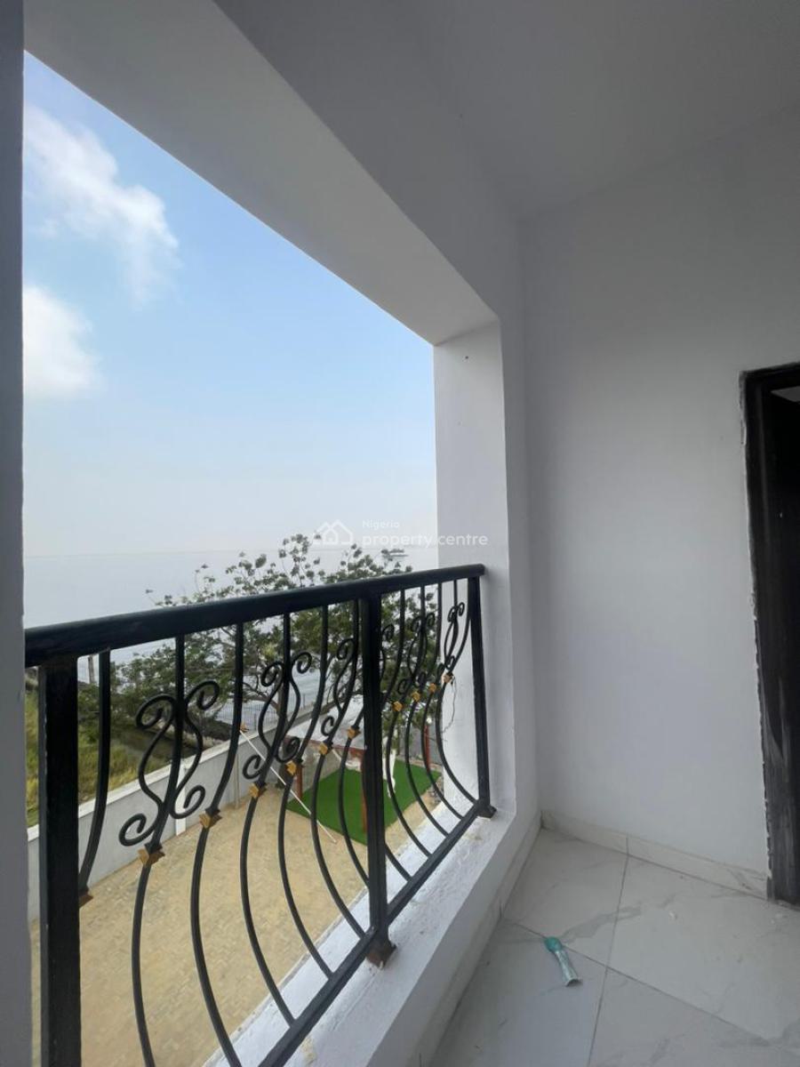 Waterfront 5-bedroom Terrace Townhouse, Lekki Phase 1, Lekki, Lagos, Terraced Duplex for Rent