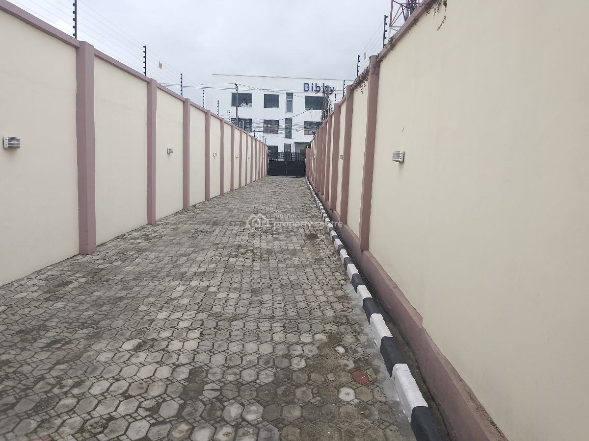 Tastfully Finished 3 Bedroom Duplex with a Room Bq, Gra. Ikeja, Ikeja, Lagos, Flat / Apartment for Rent