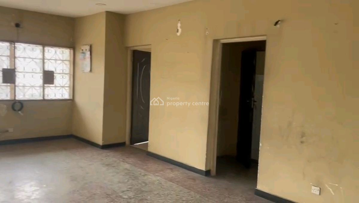 Standard and Spacious 2 Bedroom Flat, Gbagada Phase 1, Gbagada, Lagos, Flat / Apartment for Rent