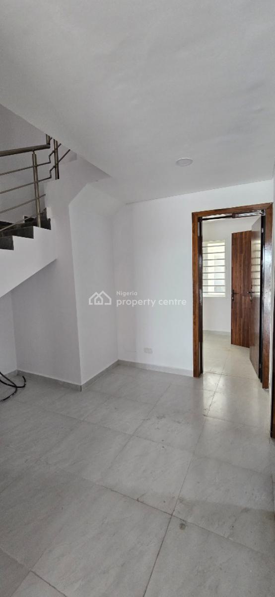 Newly Built 4 Bedroom Semi Detached House with Staff Room, Twin Lakes Estate, Lekki, Lagos, Semi-detached Duplex for Rent