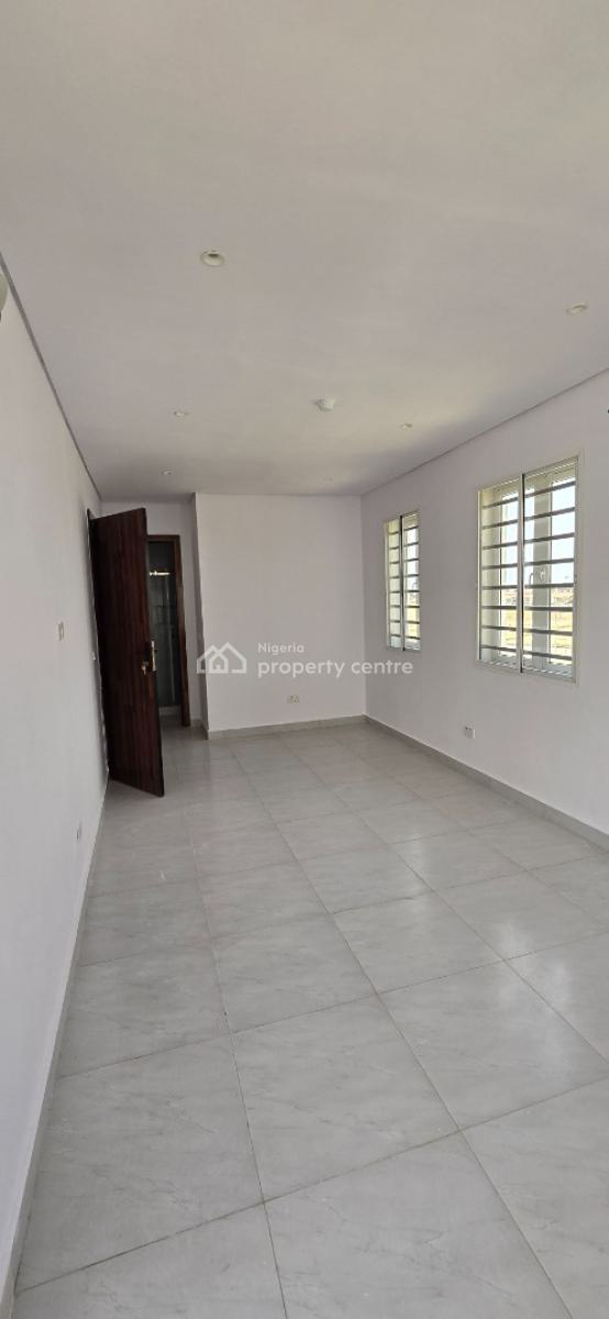 Newly Built 4 Bedroom Semi Detached House with Staff Room, Twin Lakes Estate, Lekki, Lagos, Semi-detached Duplex for Rent