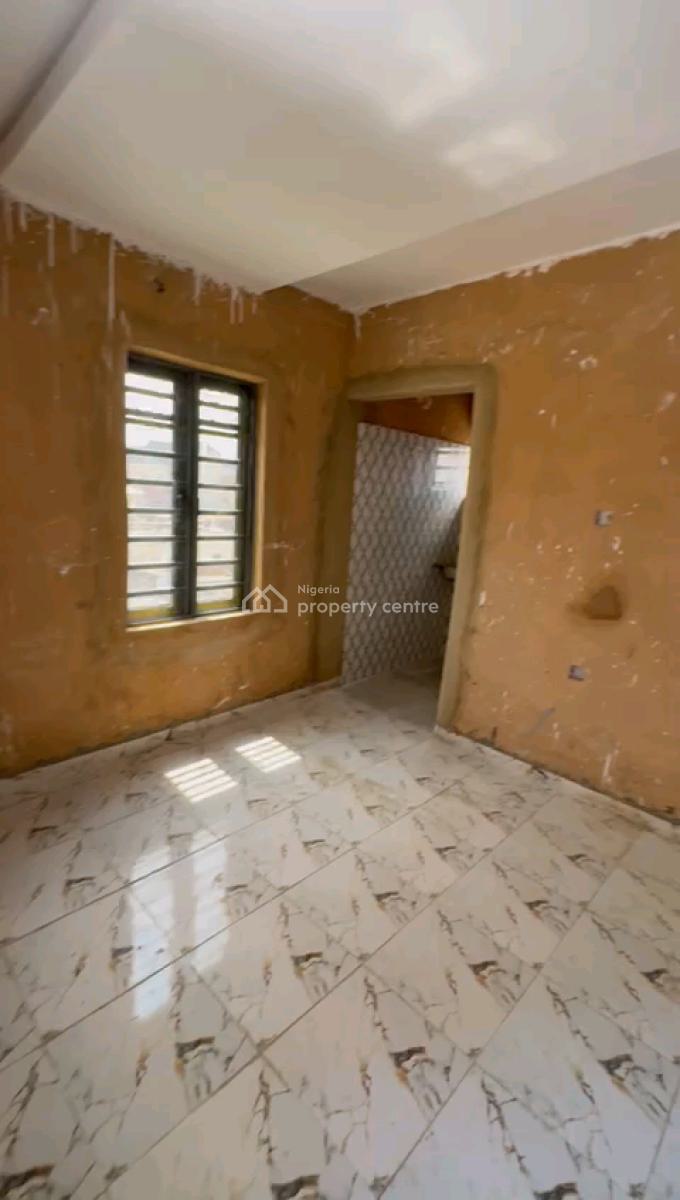 Standard and Spacious Room Self Contain, Shomolu, Shomolu, Lagos, Self Contain (single Rooms) for Rent