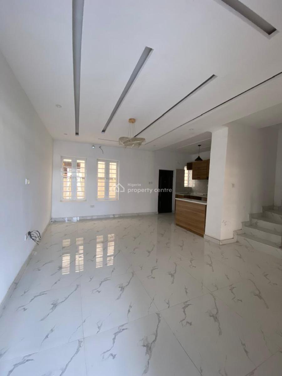 Luxury 3 Bedrooms Terraced Duplex, Lbs, Ajiwe, Ajah, Lagos, Terraced Duplex for Rent