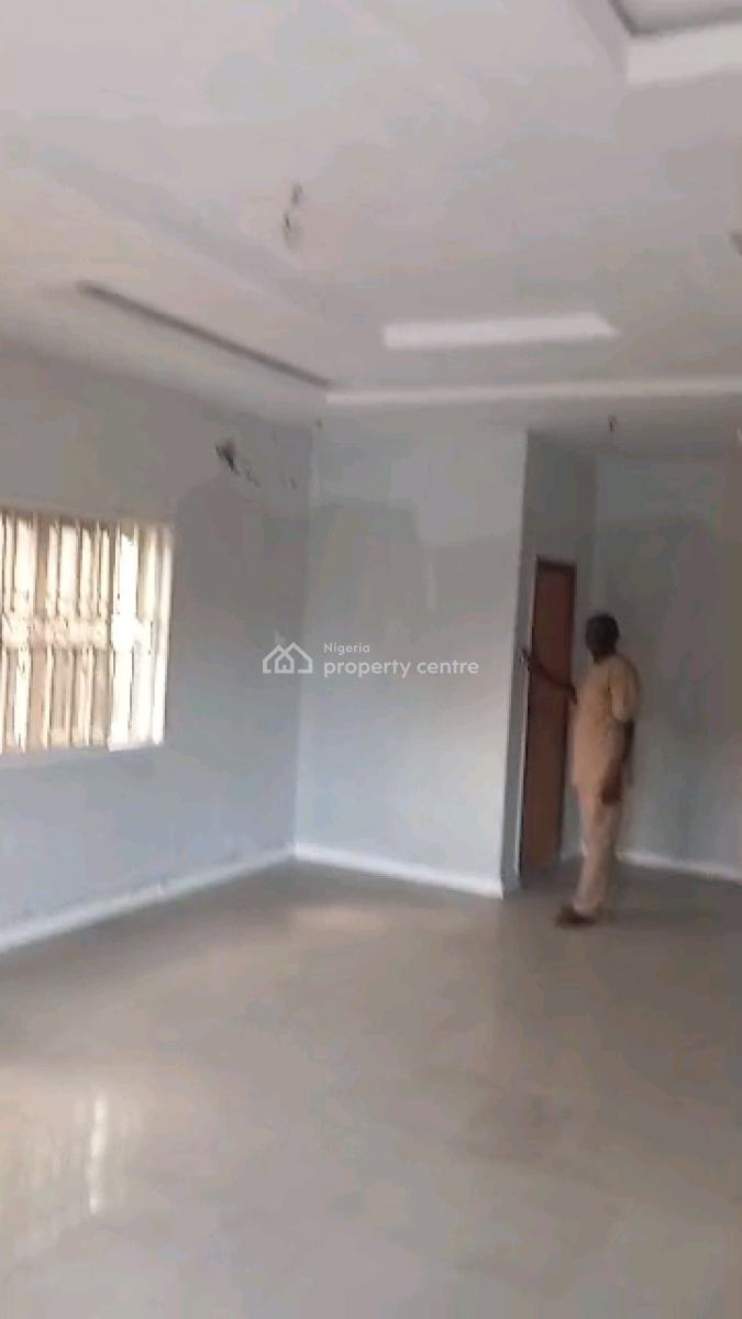 Standard and Spacious 3 Bedroom Flat, Mende, Mende, Maryland, Lagos, Flat / Apartment for Rent