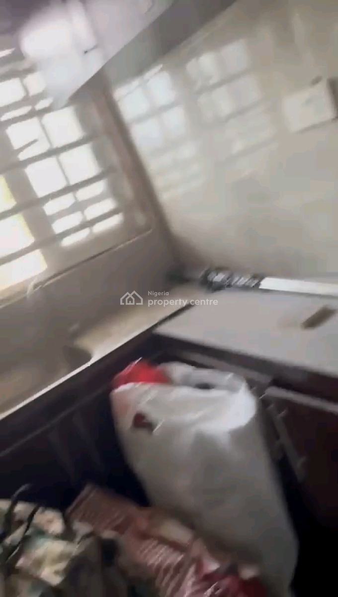 Standard and Spacious 2 Bedroom Flat, Oworo, Oworonshoki, Kosofe, Lagos, Flat / Apartment for Rent