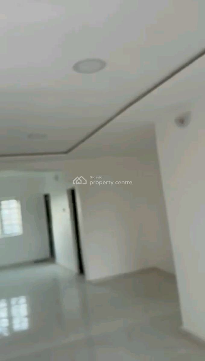 Standard and Spacious 2 Bedroom Flat, Oworo, Oworonshoki, Kosofe, Lagos, Flat / Apartment for Rent