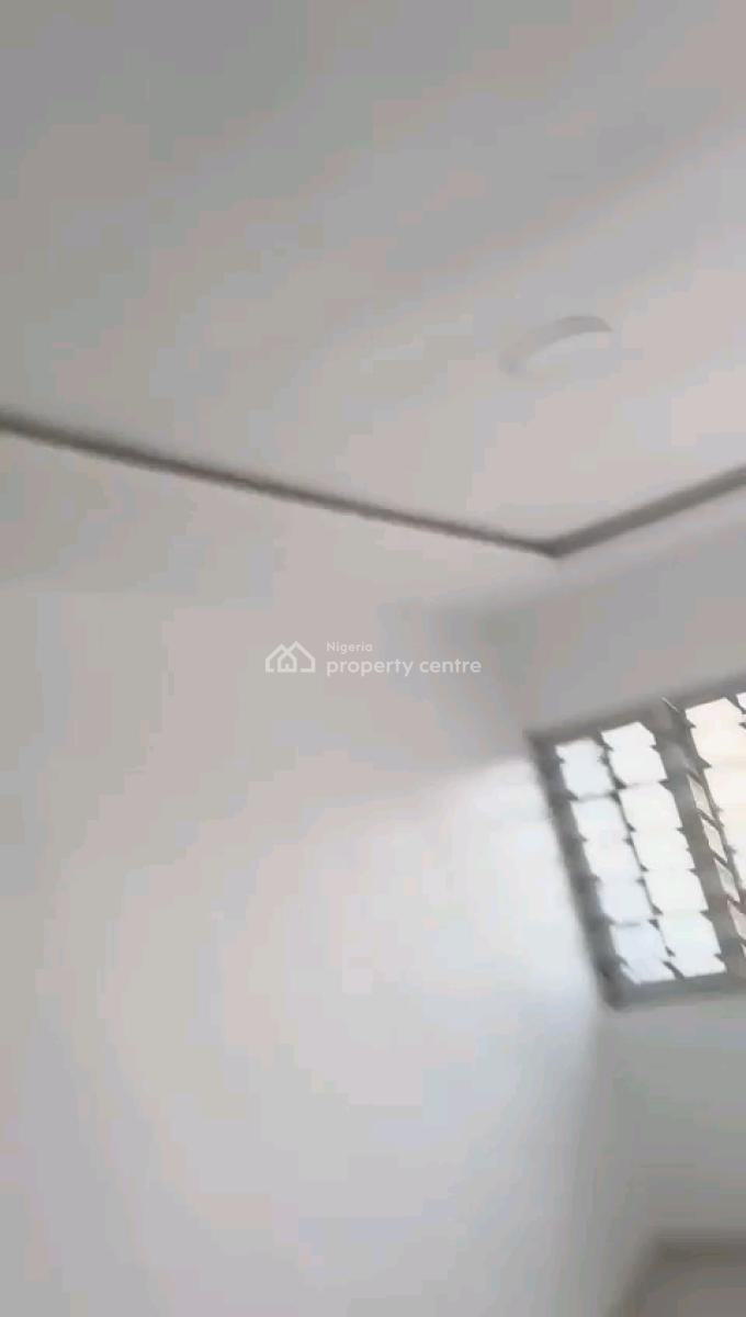 Standard and Spacious 2 Bedroom Flat, Oworo, Oworonshoki, Kosofe, Lagos, Flat / Apartment for Rent