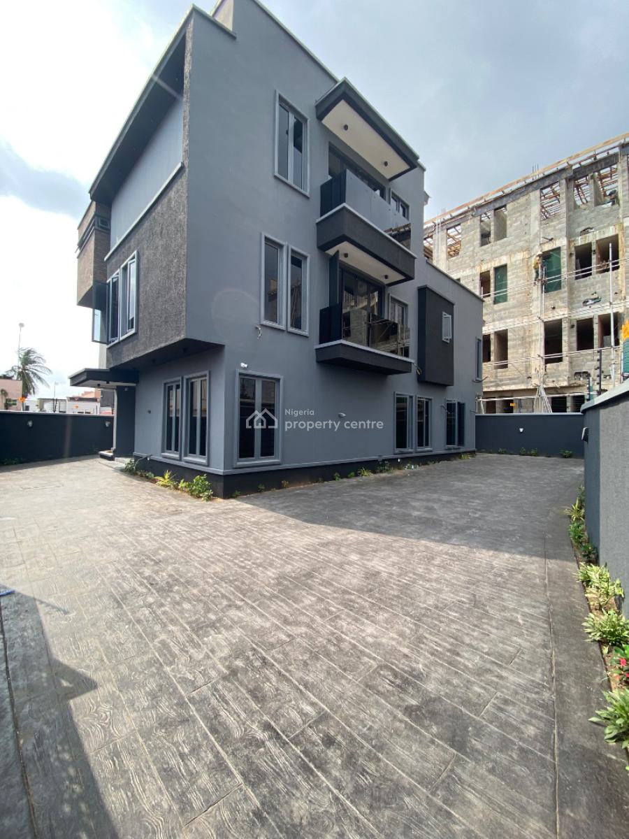 Smart 6 Bedroom House with Bq, Off Isaac John Street, Ikeja Gra, Ikeja, Lagos, Detached Duplex for Sale