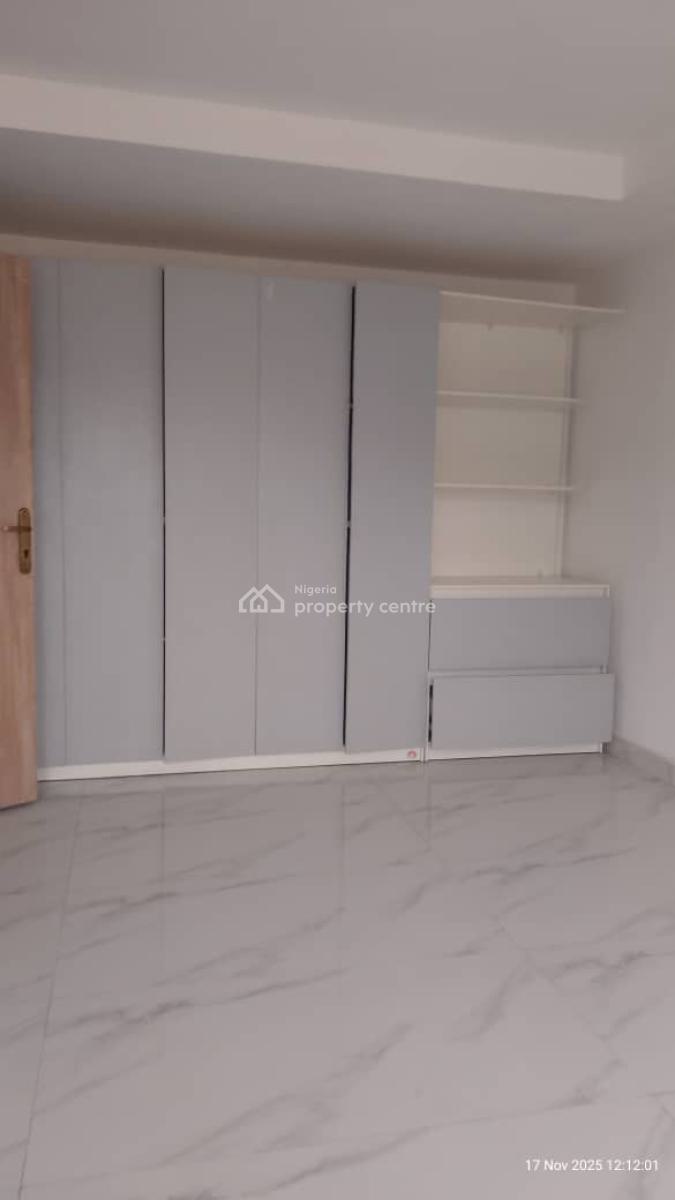 Contemporary Waterfront 3-bedroom Flat, Awolowo Road, Ikoyi, Lagos, Flat / Apartment for Rent