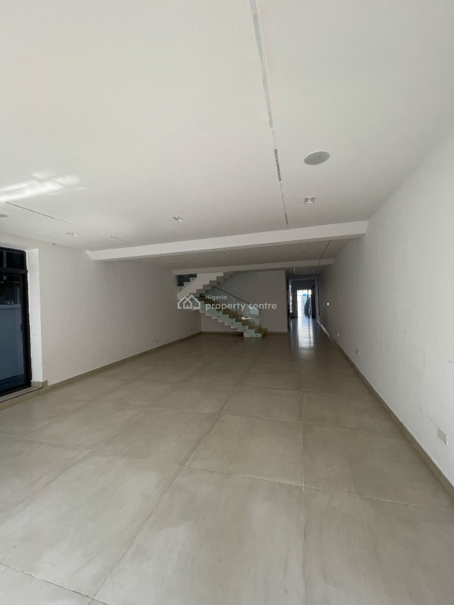 Ultra Luxury and Spacious 5 Bedroom Duplex with Gym,cinema & a Pool, Lekki Phase 1, Lekki, Lagos, Detached Duplex for Sale