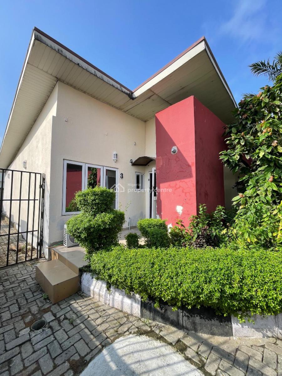 4 Bedroom Bungalow with 4,000 Litres G.p Tank & Solar Panels, Orchid, Ikota, Lekki, Lagos, House for Rent