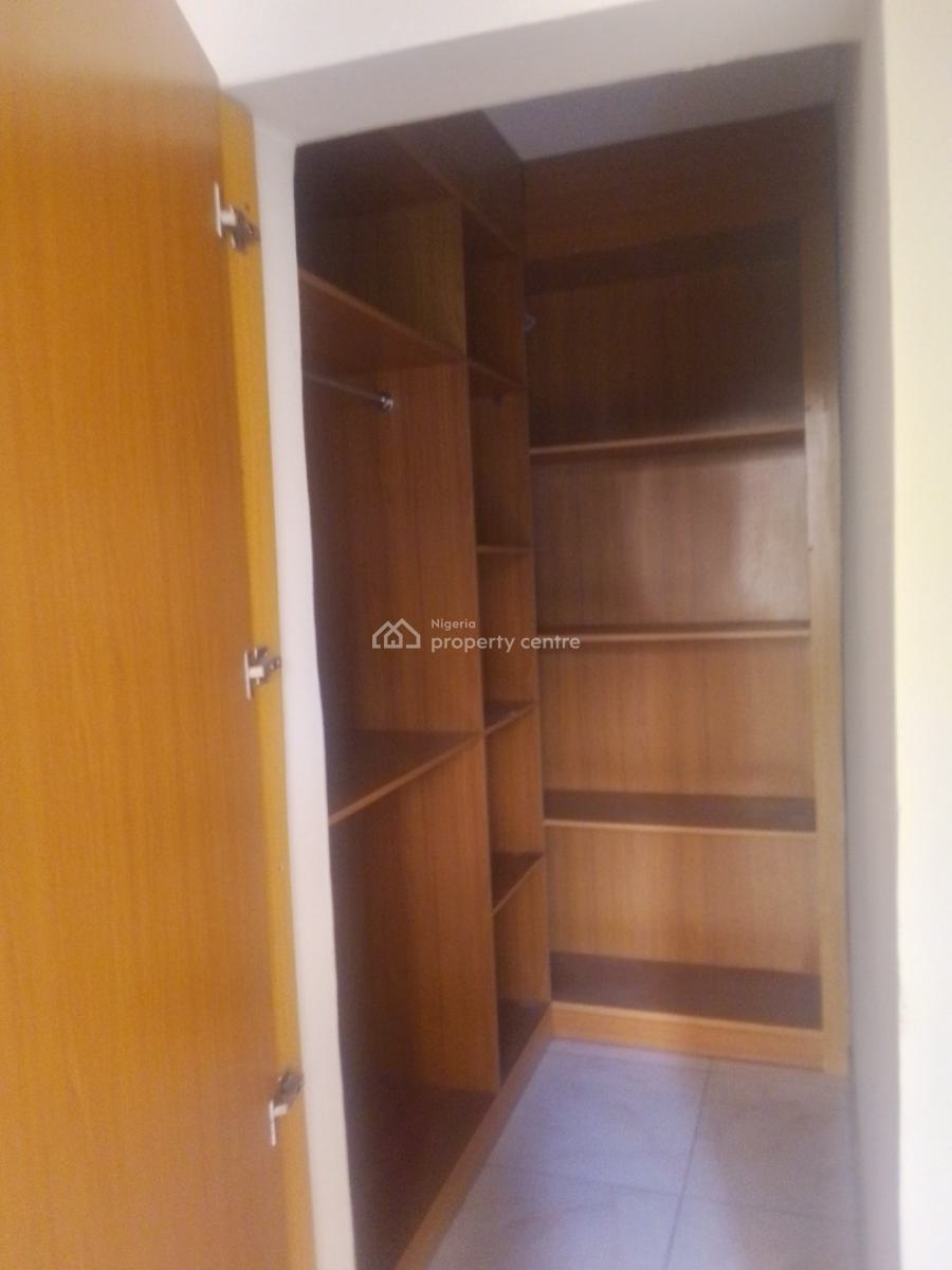 Newly Renovated 4bedroom Terrace Duplex at Ikeja Gra Ikeja, Ikeja Gra, Ikeja Gra, Ikeja, Lagos, Terraced Duplex for Rent