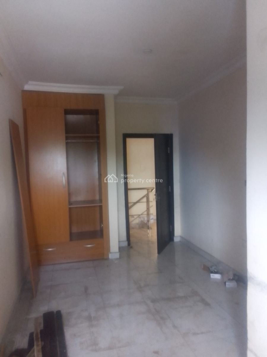 Newly Renovated 4bedroom Terrace Duplex at Ikeja Gra Ikeja, Ikeja Gra, Ikeja Gra, Ikeja, Lagos, Terraced Duplex for Rent