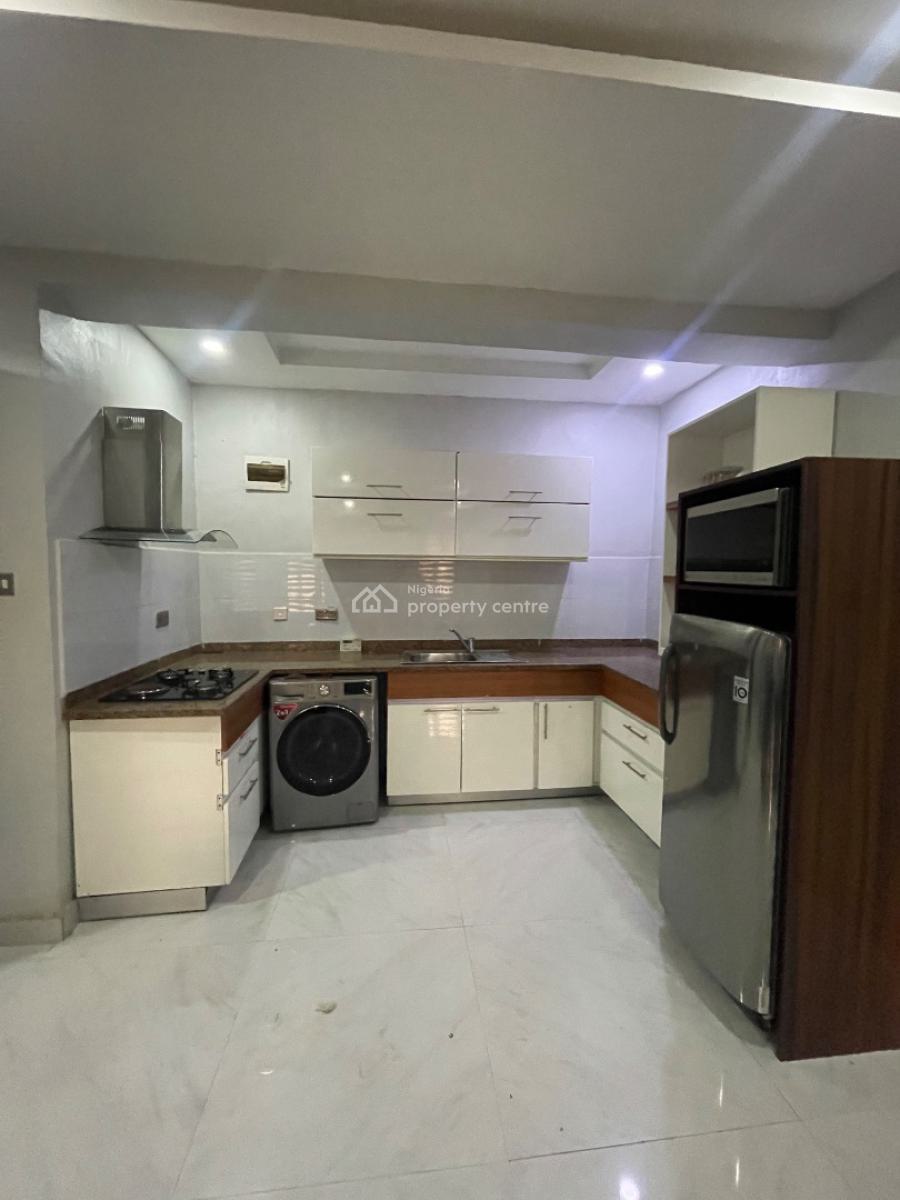 Fully Furnished 1 Bedroom Apartment, Shoreline Drive, Ikoyi, Lagos, Mini Flat (room and Parlour) for Rent