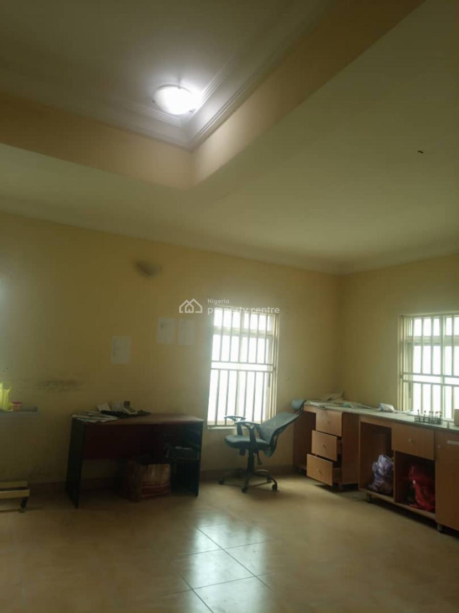 3 Bedroom Flat / Apartment Is Available for Commercial Use in Lekki Ph, Lekki Right Hand Side, Lekki Phase 1, Lekki, Lagos, Office Space for Rent