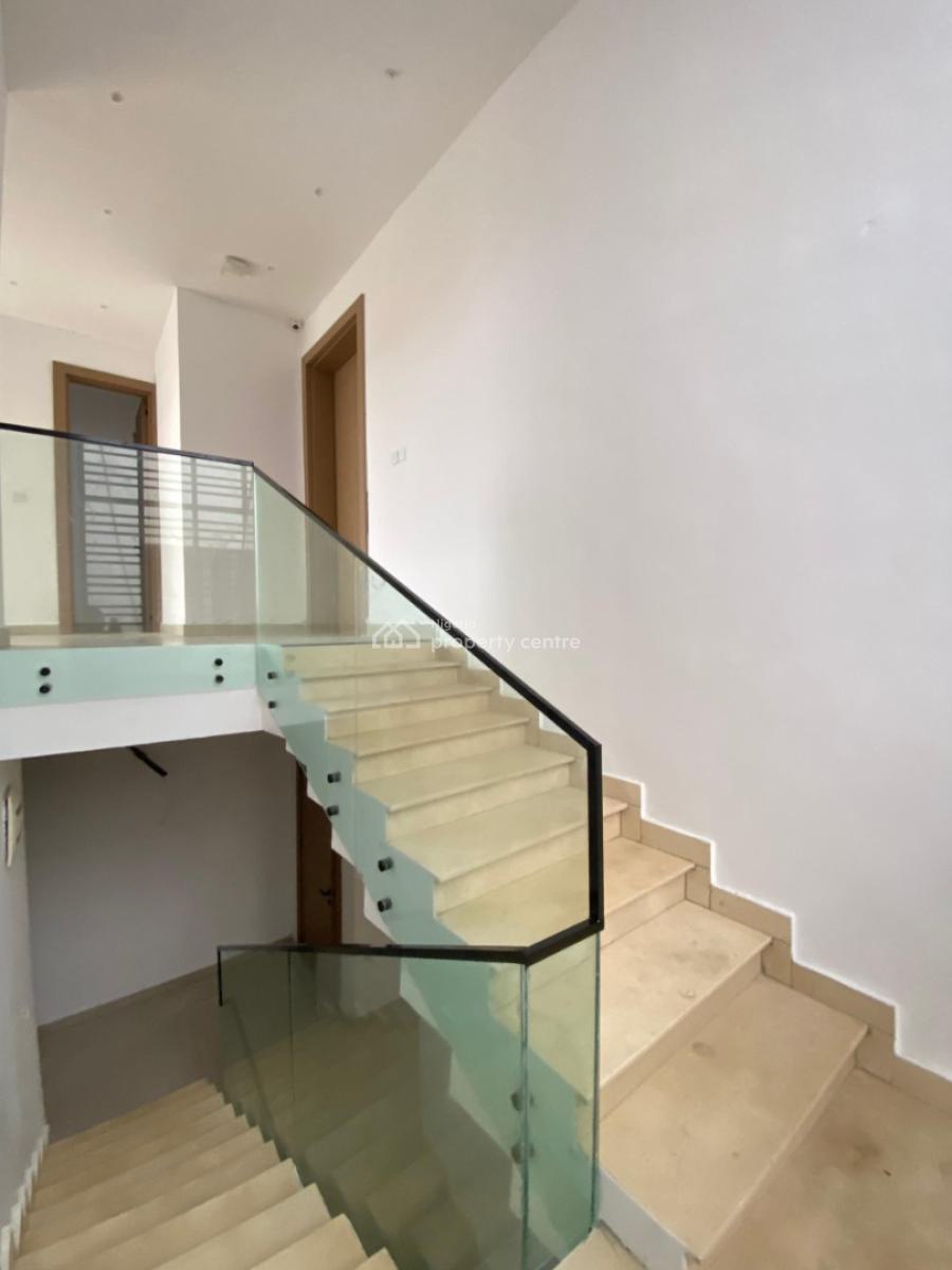 Lovely 5 Bedroom Contemporary Design  Duplex with 1 En-suite Maid Room, All Bedroom En-suite Cctv Camera  Swimmimg Pool  Gym Room  Cinema Room, Lekki Phase 1, Lekki, Lagos, Detached Duplex for Sale