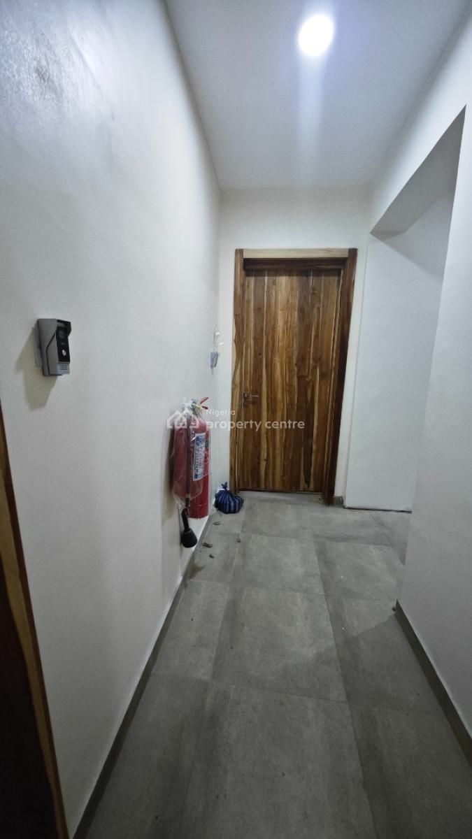 Ultimate Lekki Living Serene 3-bedroom Masterpiece with Resort-style, Lekki Phase 1, Lekki, Lagos, Flat / Apartment for Sale