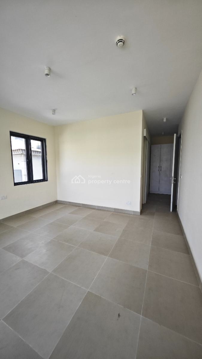 Ultimate Lekki Living Serene 3-bedroom Masterpiece with Resort-style, Lekki Phase 1, Lekki, Lagos, Flat / Apartment for Sale