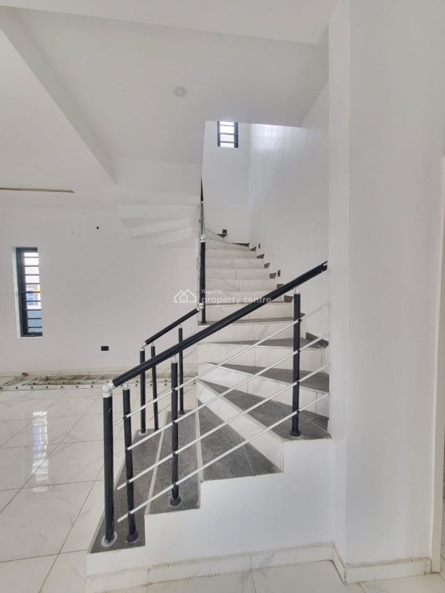 Standard and Spacious 5 Bedroom Fully Detached Duplex, Thomas Estate, Ajah, Lagos, Detached Duplex for Sale
