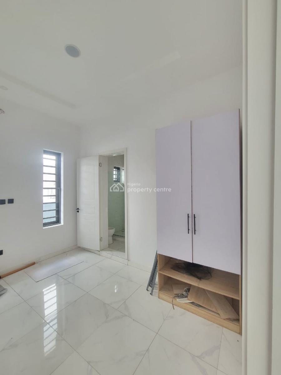 Standard and Spacious 5 Bedroom Fully Detached Duplex, Thomas Estate, Ajah, Lagos, Detached Duplex for Sale