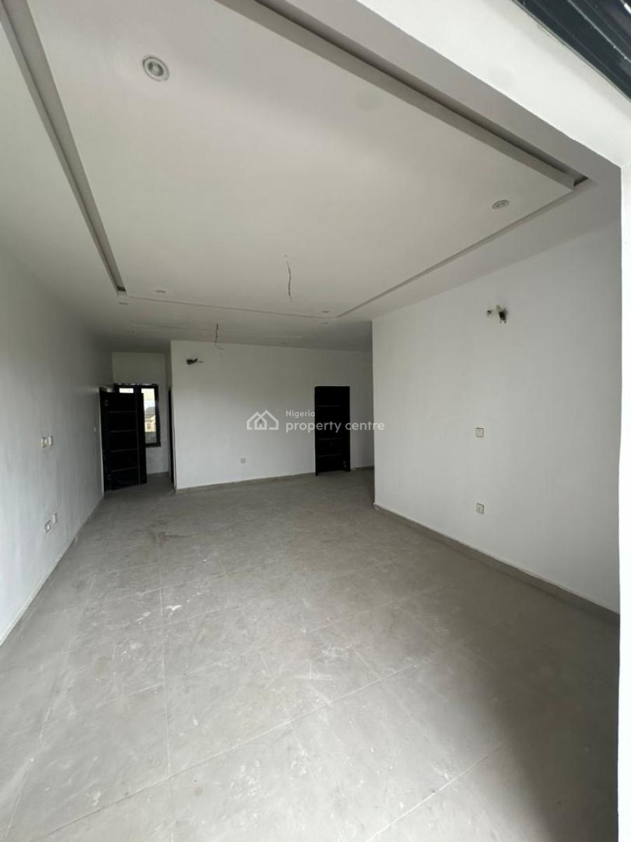 Well Detailed Brand New Luxury, Abraham Adesanya Area, Lekki Phase 2, Lekki, Lagos, Flat / Apartment for Sale