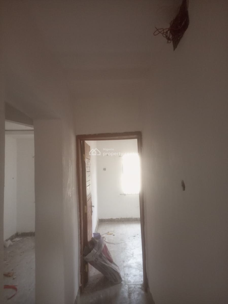 Luxury Newly Built 2 Toilets, Off Kudirat Way Canoe Axis, Oke Afa, Isolo, Lagos, Flat / Apartment for Rent