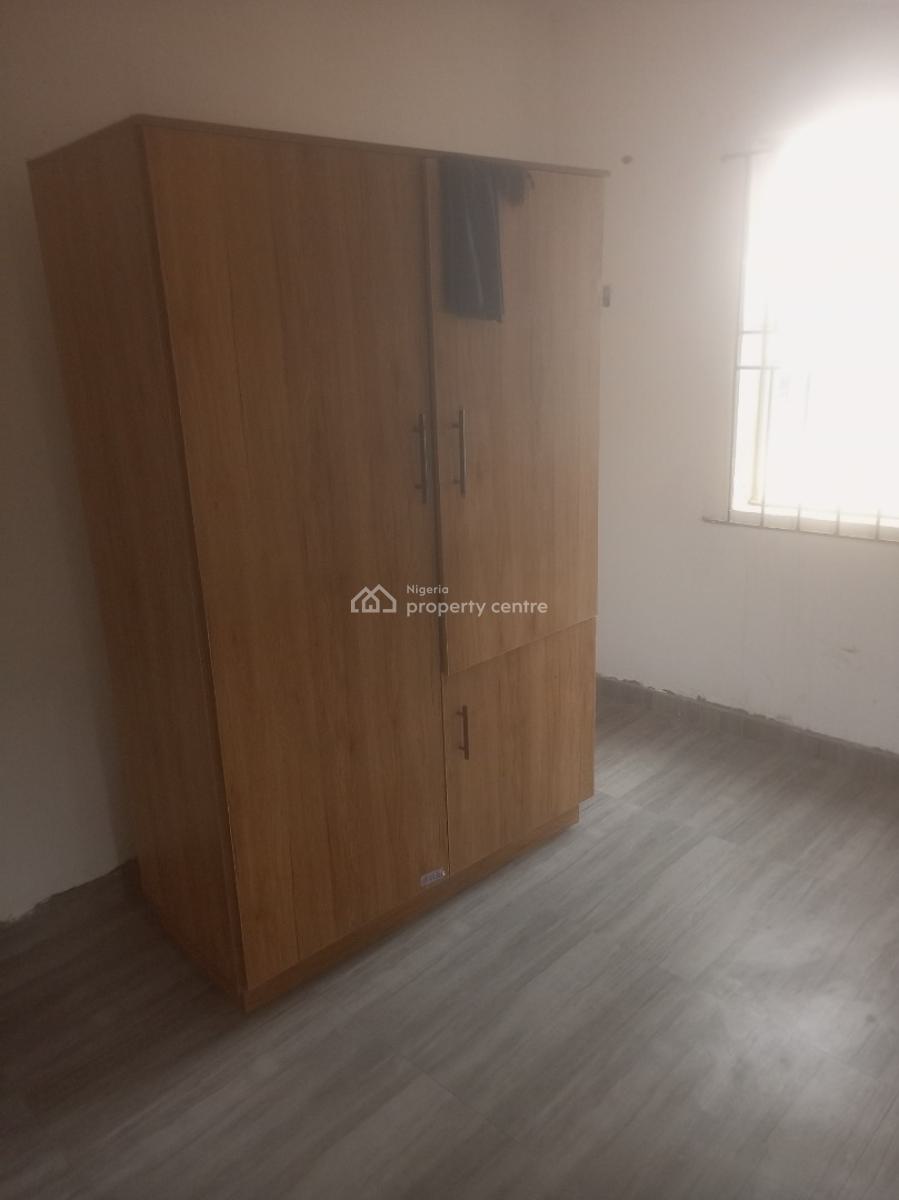 Luxury Newly Built 2 Toilets, Off Kudirat Way, Canoe Axis, Oke Afa, Isolo, Lagos, Flat / Apartment for Rent