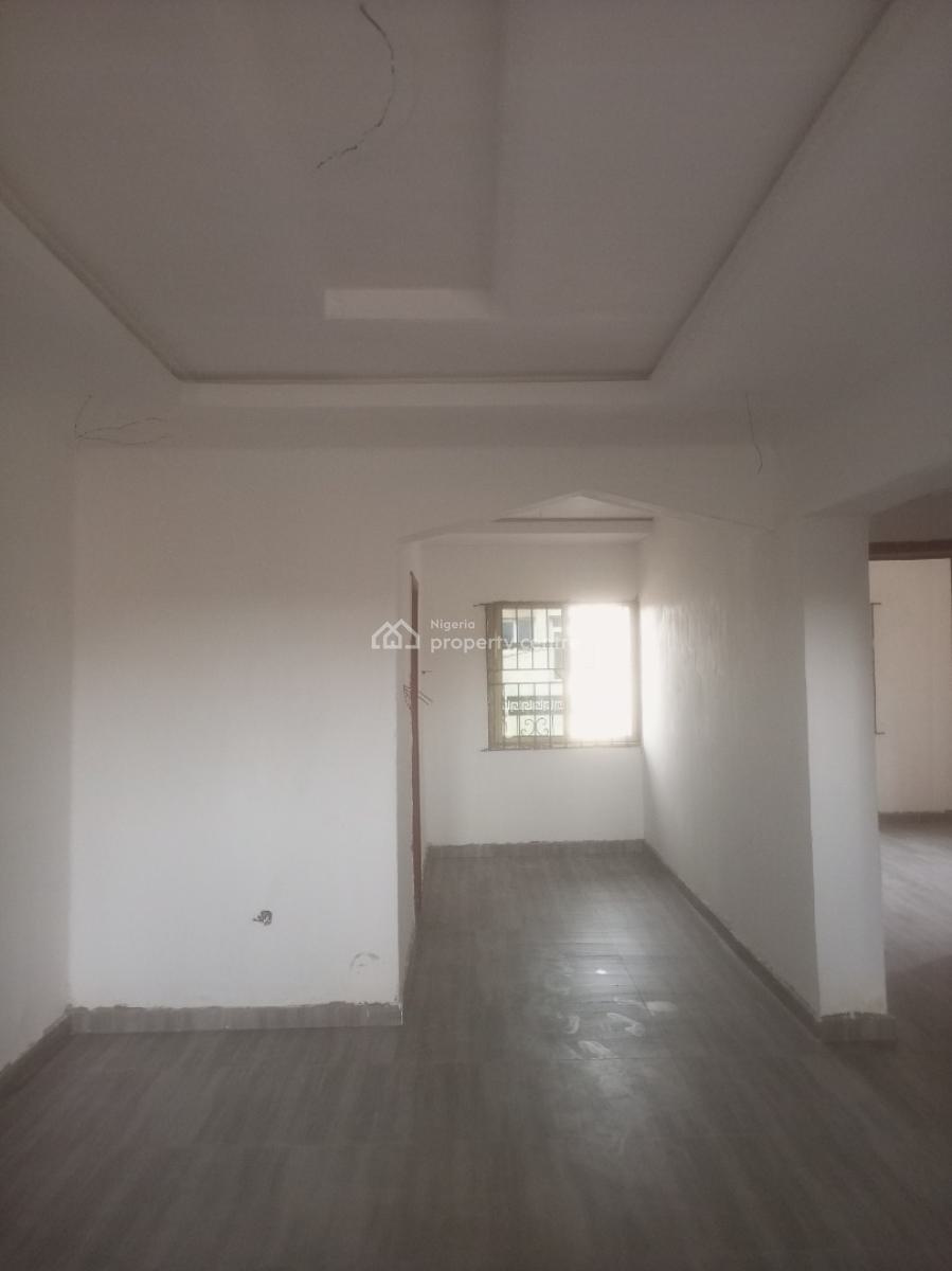 Luxury Newly Built 2 Toilets, Off Kudirat Way, Canoe Axis, Oke Afa, Isolo, Lagos, Flat / Apartment for Rent