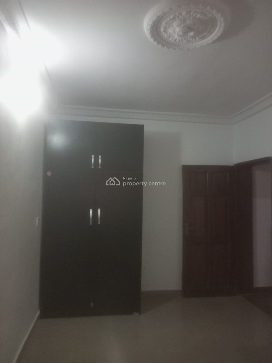 Sharp 2 Bedroom, Bucknor Estate, Isolo, Lagos, Flat / Apartment for Rent