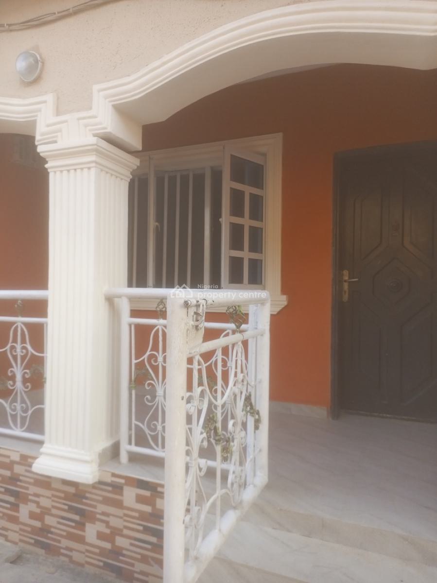 Sharp 2 Bedroom, Bucknor Estate, Isolo, Lagos, Flat / Apartment for Rent