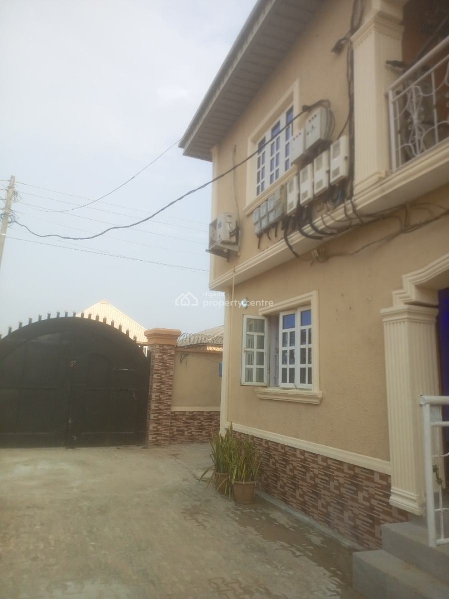 Sharp 2 Bedroom, Bucknor Estate, Isolo, Lagos, Flat / Apartment for Rent