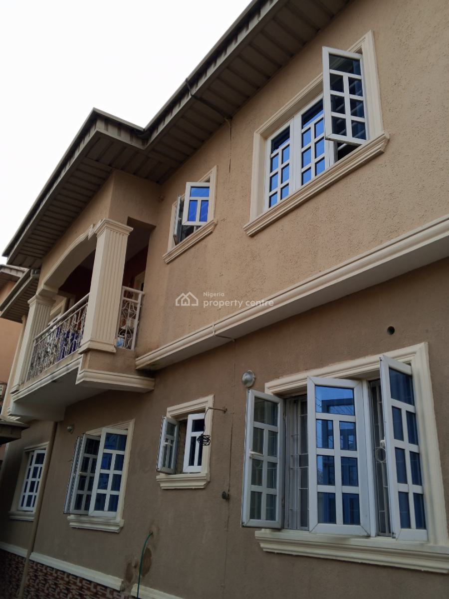 Sharp 2 Bedroom, Bucknor Estate, Isolo, Lagos, Flat / Apartment for Rent