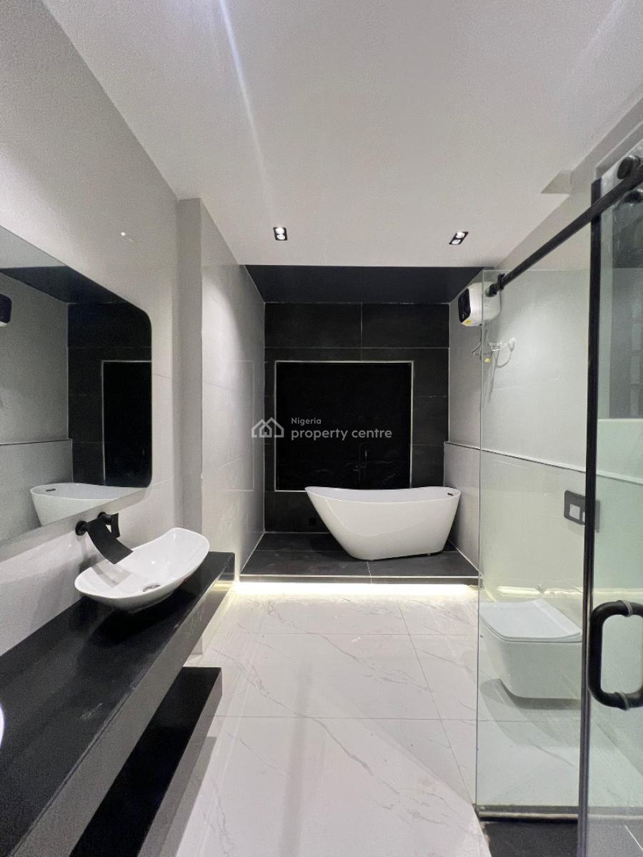 Contemporary Smart 5 Bedroom Home with Rooftop Terrace, Cinema & Pool, Lekki Phase 1, Lekki, Lagos, House for Sale