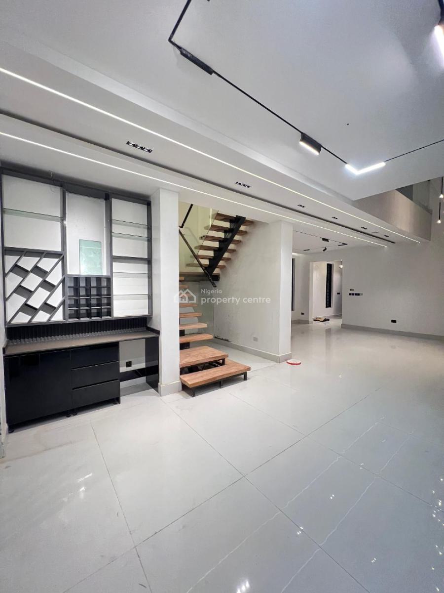 Contemporary Smart 5 Bedroom Home with Rooftop Terrace, Cinema & Pool, Lekki Phase 1, Lekki, Lagos, House for Sale