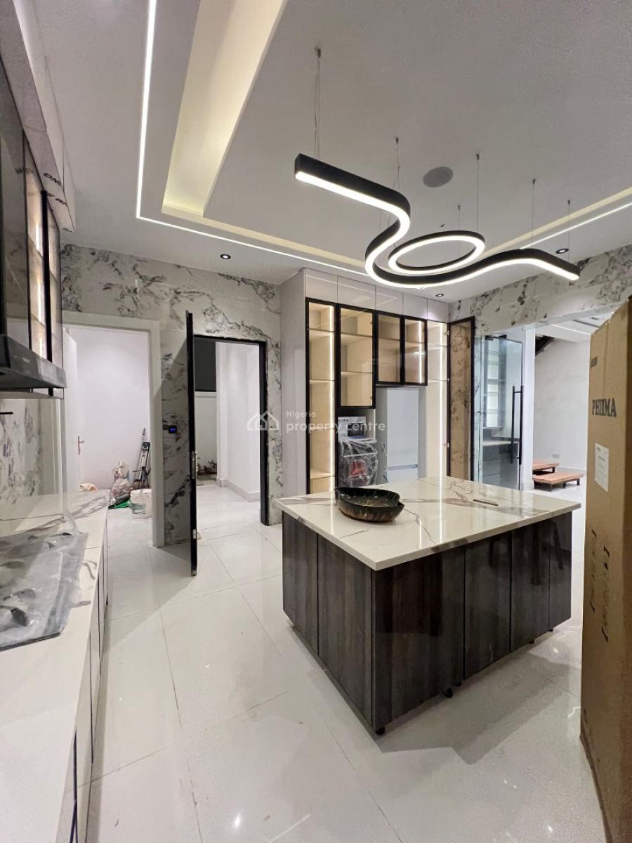 Contemporary Smart 5 Bedroom Home with Rooftop Terrace, Cinema & Pool, Lekki Phase 1, Lekki, Lagos, House for Sale