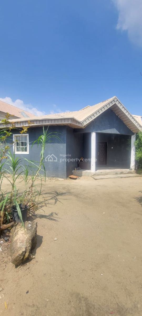 Standard 3 Bedroom Bungalow Apartment, Greenville Estate,, Badore, Ajah, Lagos, Flat / Apartment for Sale