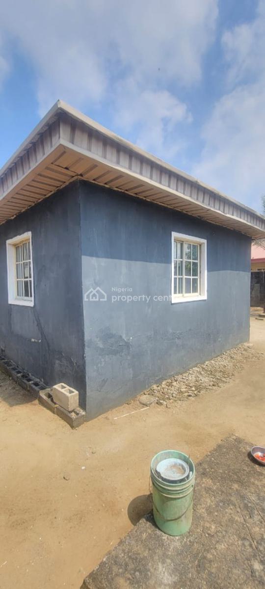 Standard 3 Bedroom Bungalow Apartment, Greenville Estate,, Badore, Ajah, Lagos, Flat / Apartment for Sale