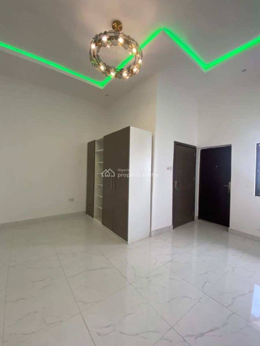 Executive Luxury Brand New with Amazing Amenities, Behind Shoprite, Sangotedo, Ajah, Lagos, Flat / Apartment for Sale