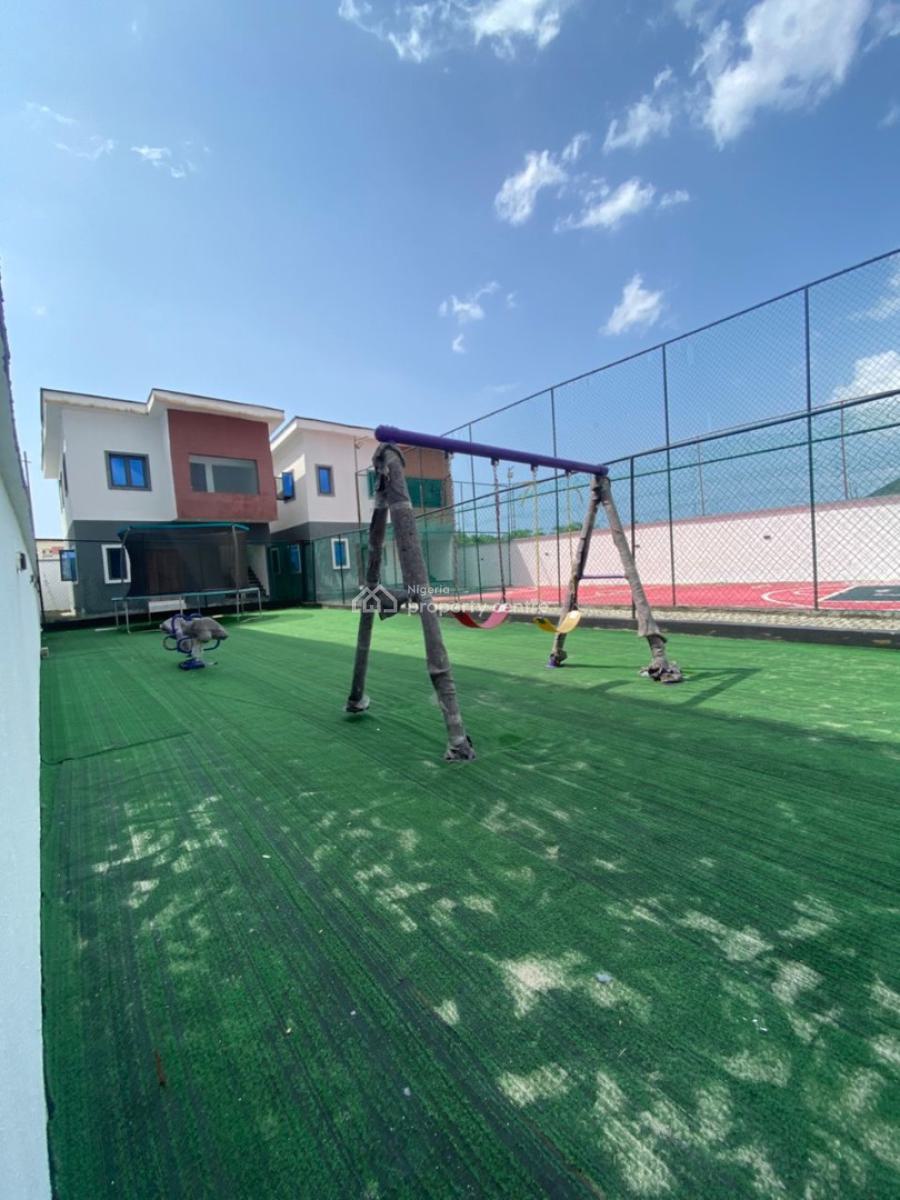 Executive Luxury Brand New with Amazing Amenities, Behind Shoprite, Sangotedo, Ajah, Lagos, Flat / Apartment for Sale