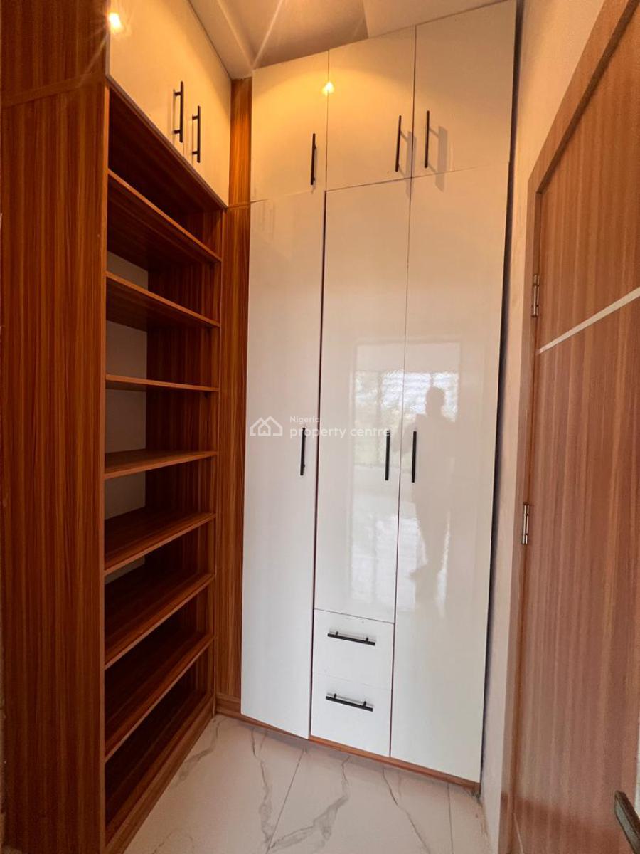 Luxury 4 Bedroom Detached Duplex with Bq in a Secured Estate., Beautifully Designed Home with Bq in a Secured Neighborhood, Ajah, Lagos, Detached Duplex for Sale