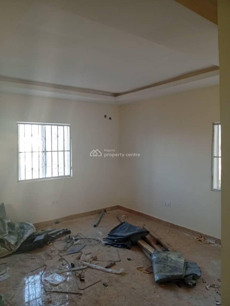 2 Bedrooms Flat, Clark Adamson Street, Mabushi, Abuja, Flat / Apartment for Rent