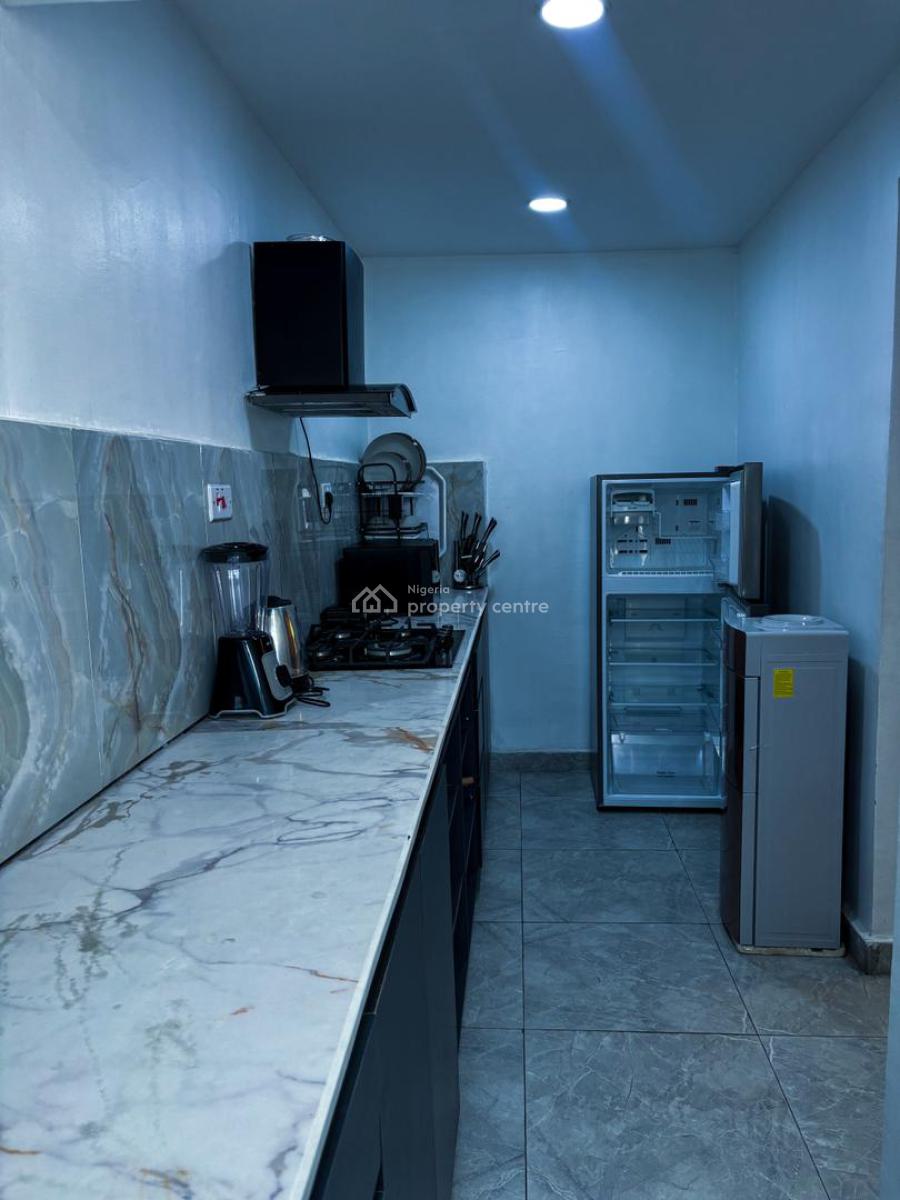 Funished Luxury Ensuit 2 Bedroom Apt with Gym/ Mini Mart/ More, Off Admiralty Road, Lekki Phase 1, Lekki, Lagos, Flat / Apartment for Rent