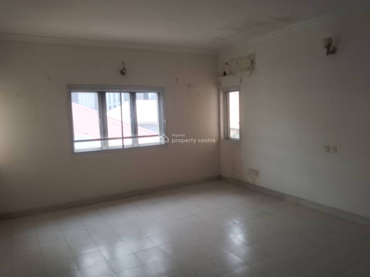 a Lovely & Spacious 3 Bedroom Flat with a Room Bq, Off Chief Yesufu Abiodun Street, Oniru, Victoria Island (vi), Lagos, Flat / Apartment for Rent