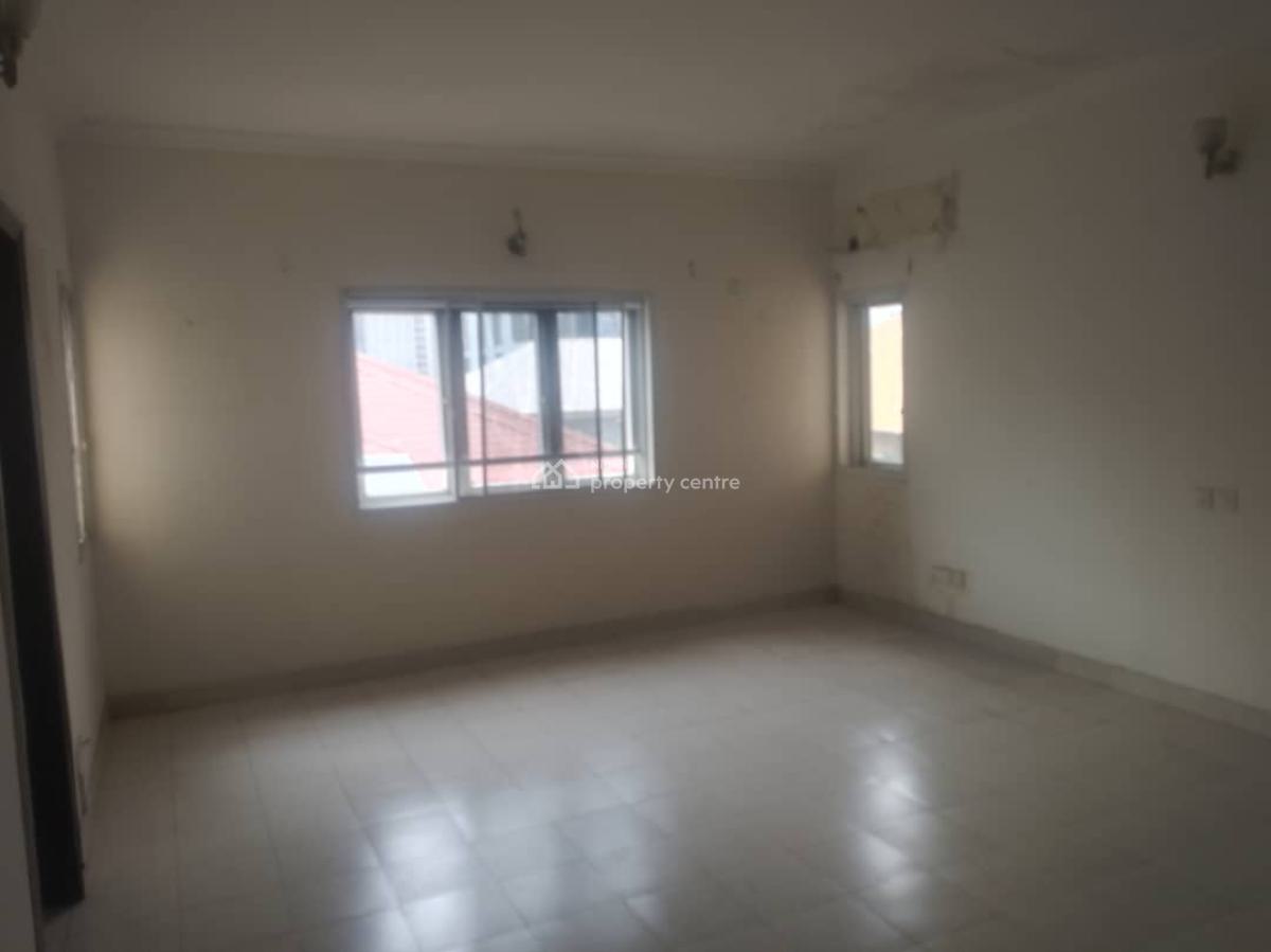 a Lovely & Spacious 3 Bedroom Flat with a Room Bq, Off Chief Yesufu Abiodun Street, Oniru, Victoria Island (vi), Lagos, Flat / Apartment for Rent