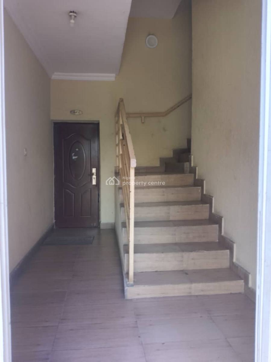 a Lovely & Spacious 3 Bedroom Flat with a Room Bq, Off Chief Yesufu Abiodun Street, Oniru, Victoria Island (vi), Lagos, Flat / Apartment for Rent