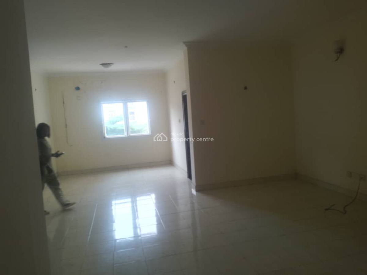 a Lovely & Spacious 3 Bedroom Flat with a Room Bq, Off Chief Yesufu Abiodun Street, Oniru, Victoria Island (vi), Lagos, Flat / Apartment for Rent