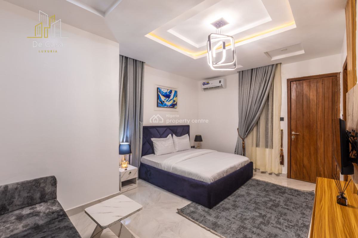 2 Bedroom Apartment, Very Spacious Apartment Within an Estate and with a Pool, Ojodu Berger, Ojodu, Lagos, Flat / Apartment Short Let